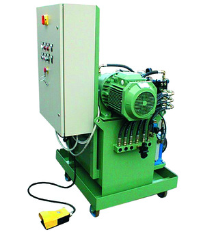[61...] Industrial power pack with mounted control unit Zur Anfrage/Bestellung wenden Sie sich bitte direkt an unseren Vertrieb